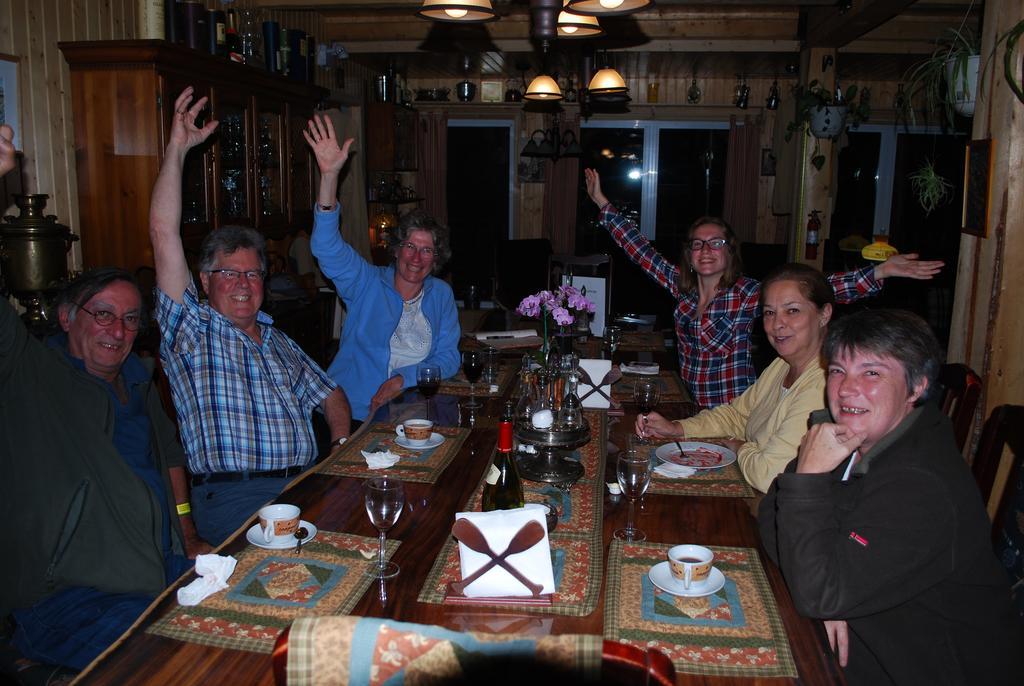 Auberge De La Riviere Matapedia - Matapedia River Lodge Routhierville المظهر الخارجي الصورة