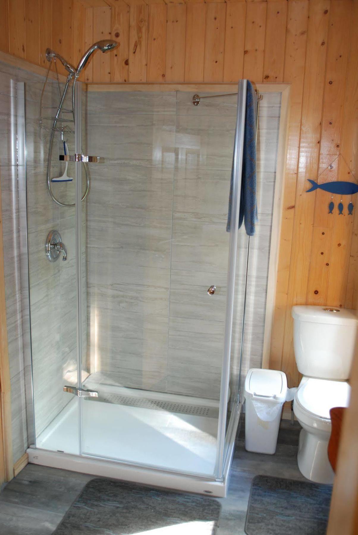 Auberge De La Riviere Matapedia - Matapedia River Lodge Routhierville المظهر الخارجي الصورة